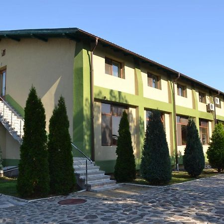 Motel Mesterul Manole Curtea de Argeş Esterno foto