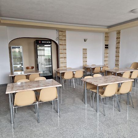 Motel Mesterul Manole Curtea de Argeş Esterno foto